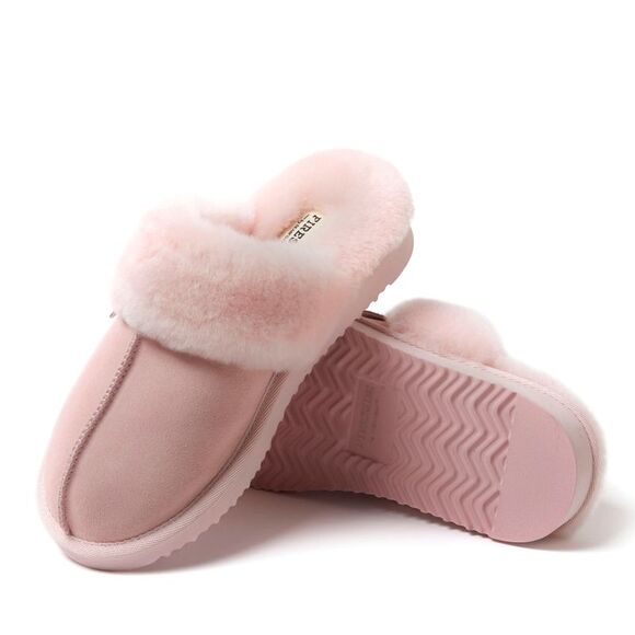 Fireside by Dearfoams Women's Sydney Genuine Shearling Scuff Slipper - Picture 4 of 7